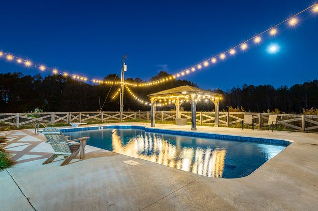 150 Ken Visage Lane, Lafayette, GA 30728