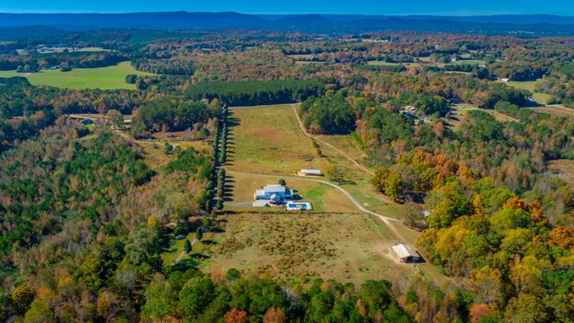 150 Ken Visage Lane, Lafayette, GA 30728