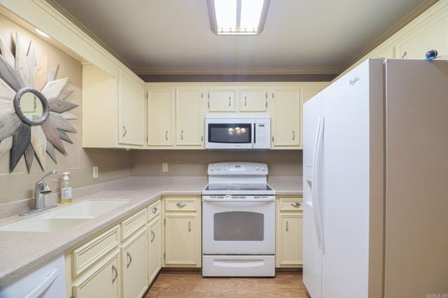 2101 Tanglewood Drive, Jonesboro, AR 72401