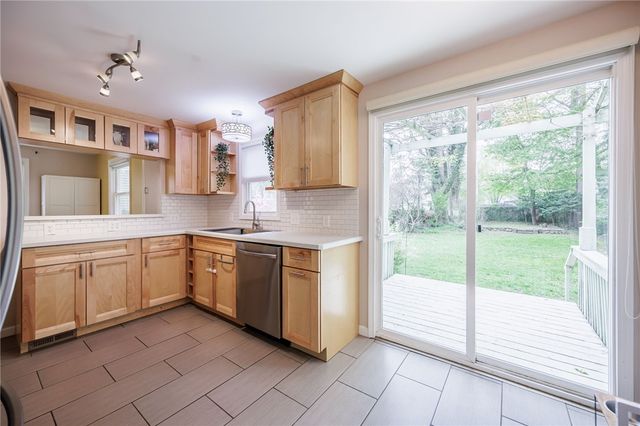 35 Stewart Drive, Gates, NY 14624