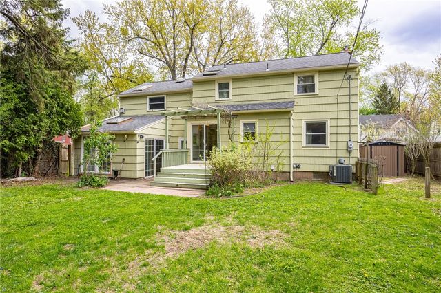 35 Stewart Drive, Gates, NY 14624