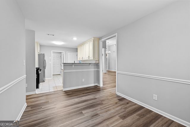 193 Kingsbrook Circle, Newnan, GA 30265