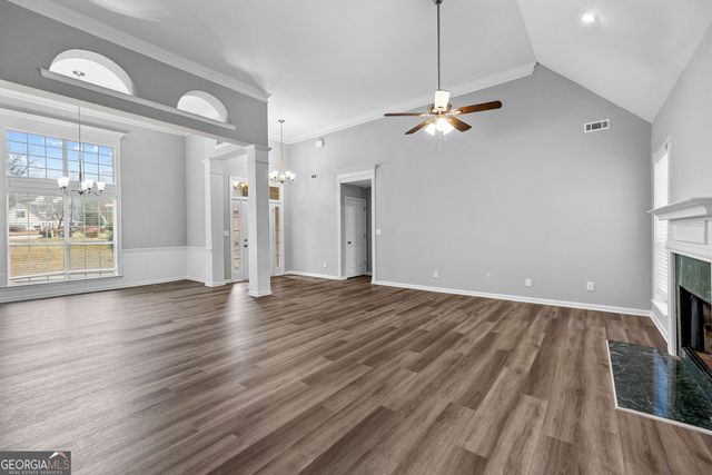 193 Kingsbrook Circle, Newnan, GA 30265