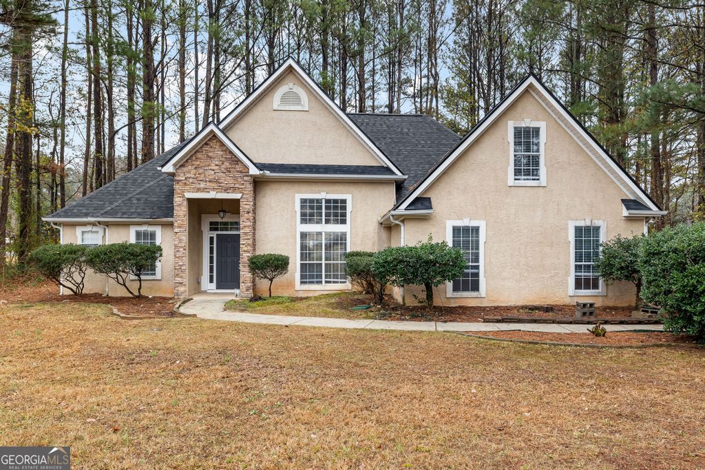 193 Kingsbrook Circle, Newnan, GA 30265