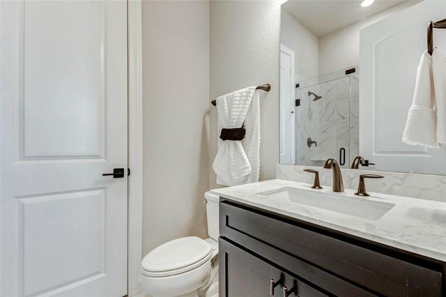 1719 Rustling Creek Drive, Missouri City, TX 77459