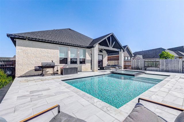 1719 Rustling Creek Drive, Missouri City, TX 77459