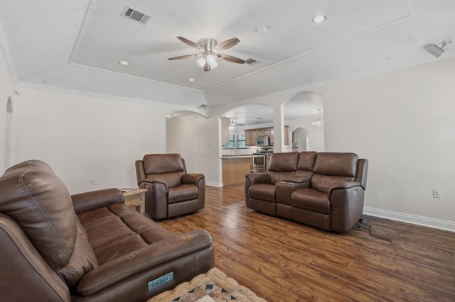 10985 Woods Lane, Cleveland, TX 77328