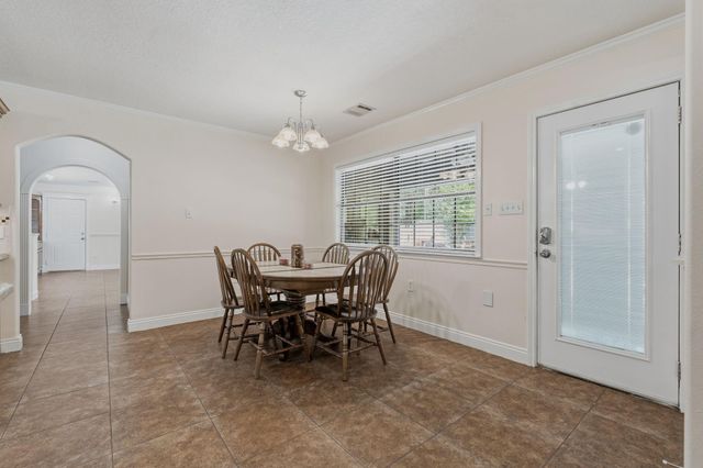 10985 Woods Lane, Cleveland, TX 77328