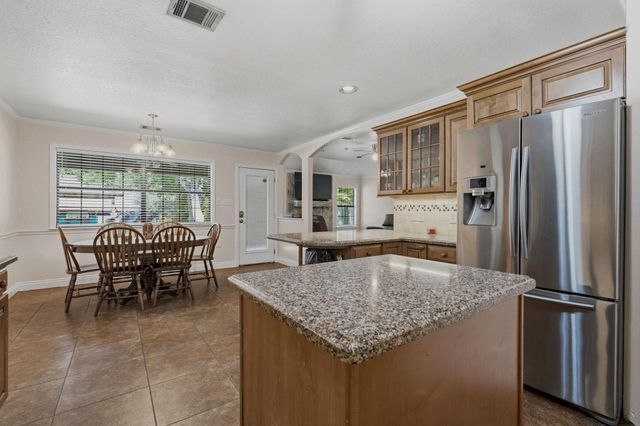 10985 Woods Lane, Cleveland, TX 77328