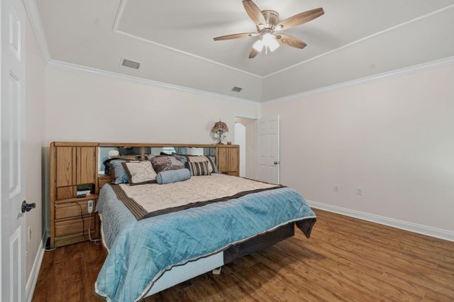 10985 Woods Lane, Cleveland, TX 77328
