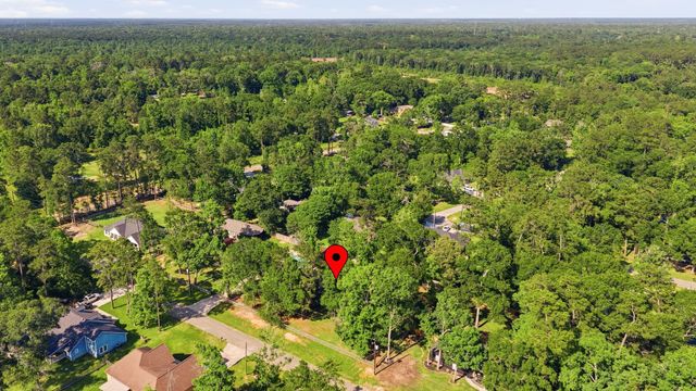 10985 Woods Lane, Cleveland, TX 77328