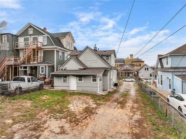 1036 Sandusky Avenue, Kansas City, KS 66102