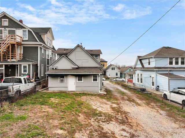 1036 Sandusky Avenue, Kansas City, KS 66102