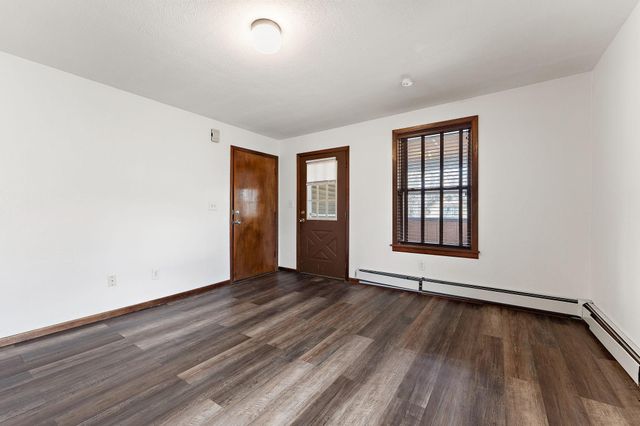 3101 E 24th Street, Minneapolis, MN 55406