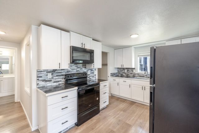 1818 W Nora Ave, Spokane, WA 99205