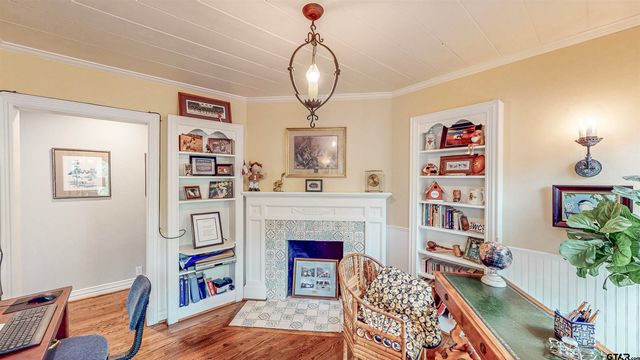 1401 Belmont Dr, Tyler, TX 75701