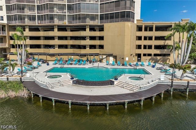 14300 Riva Del Lago DR 2001, Fort Myers, FL 33907