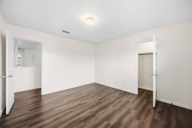 14015 Crossvale Lane, Houston, TX 77047