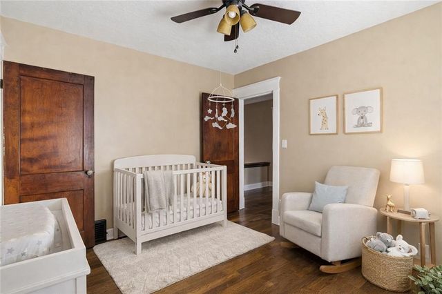 136 Lawn Avenue, Kansas City, MO 64123