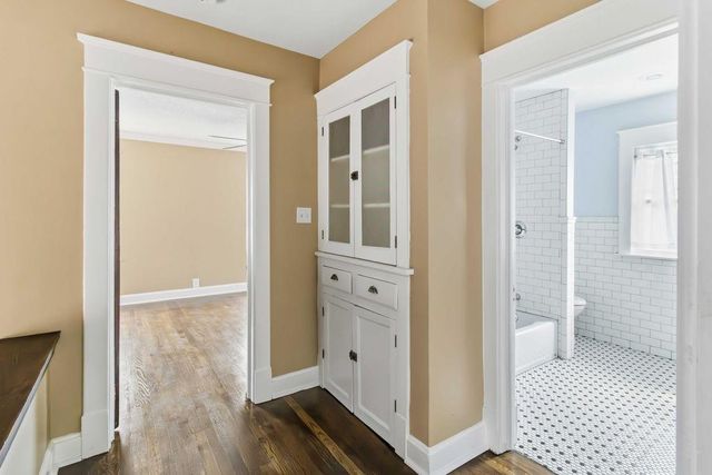 136 Lawn Avenue, Kansas City, MO 64123