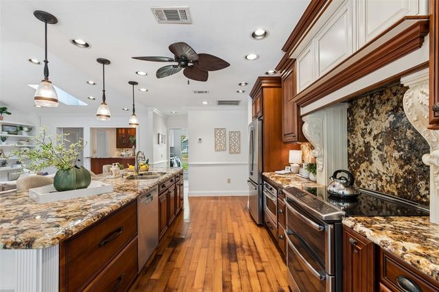 2245 TONIWOOD LANE, Palm Harbor, FL 34685