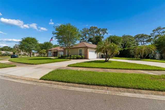 2245 TONIWOOD LANE, Palm Harbor, FL 34685