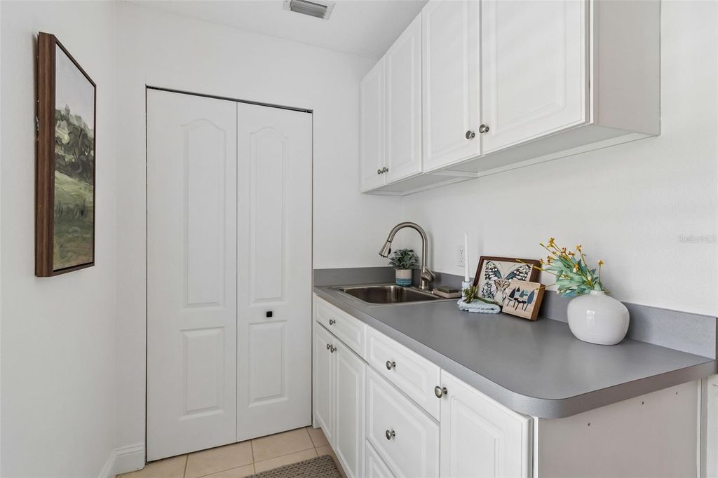 Image 39 of property listing at 2245 TONIWOOD LANE, Palm Harbor, FL 34685