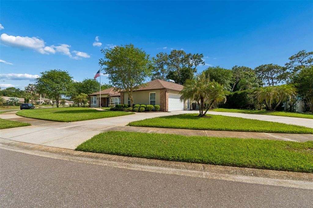Image 72 of property listing at 2245 TONIWOOD LANE, Palm Harbor, FL 34685