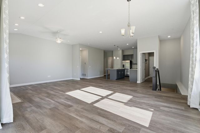 3215 Farmhouse Lane, Grove City, OH 43123