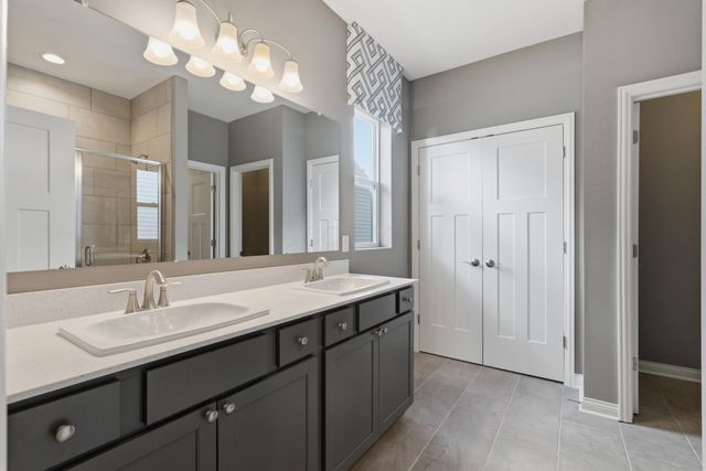 3215 Farmhouse Lane, Grove City, OH 43123