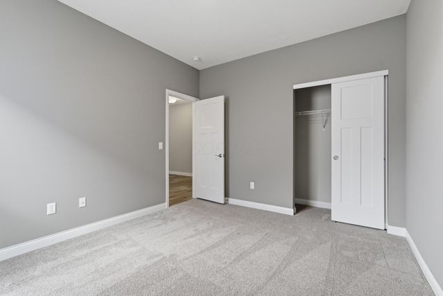 3215 Farmhouse Lane, Grove City, OH 43123