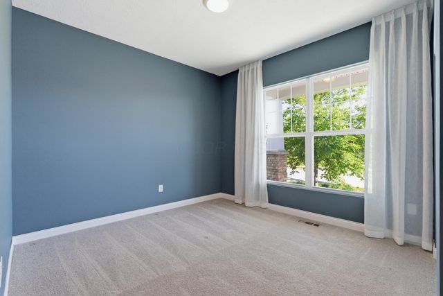3215 Farmhouse Lane, Grove City, OH 43123