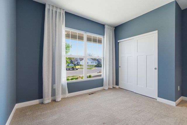 3215 Farmhouse Lane, Grove City, OH 43123
