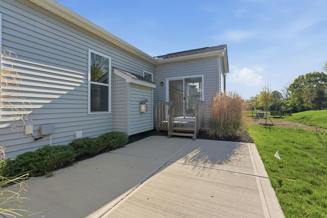 3215 Farmhouse Lane, Grove City, OH 43123