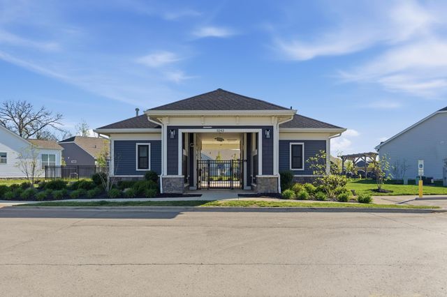 3215 Farmhouse Lane, Grove City, OH 43123