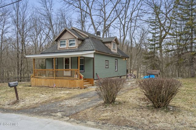 894 Noonan Road, Fort Johnson, NY 12070