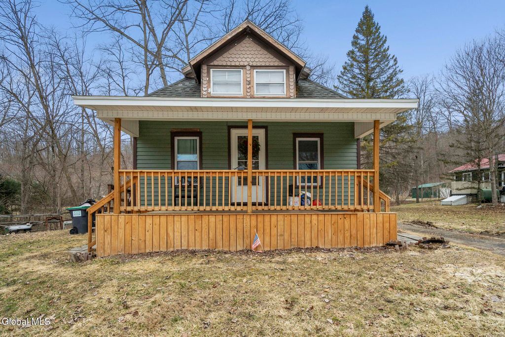 894 Noonan Road, Fort Johnson, NY 12070