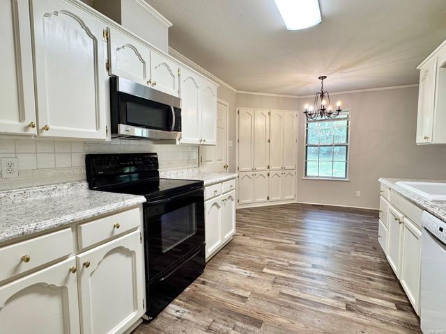 111 San Pablo Way, Hot Springs, AR 71913