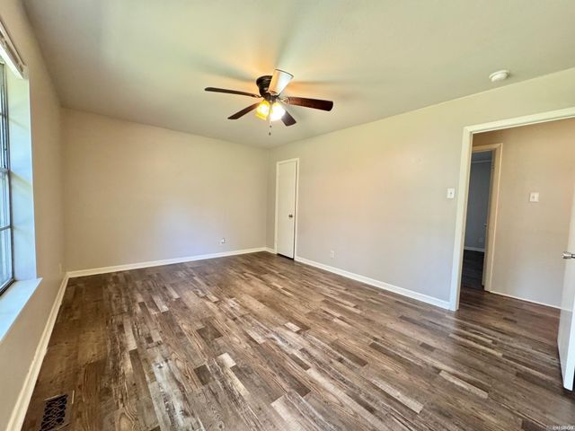 111 San Pablo Way, Hot Springs, AR 71913