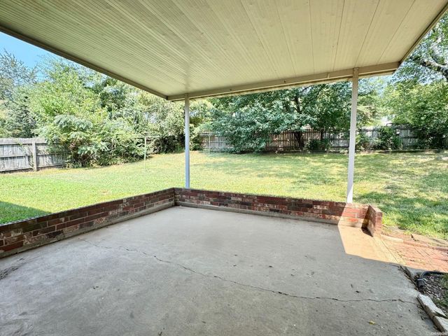 111 San Pablo Way, Hot Springs, AR 71913