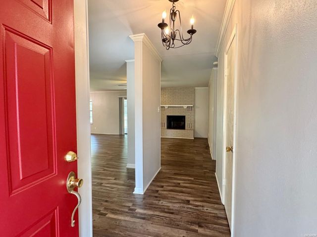 111 San Pablo Way, Hot Springs, AR 71913