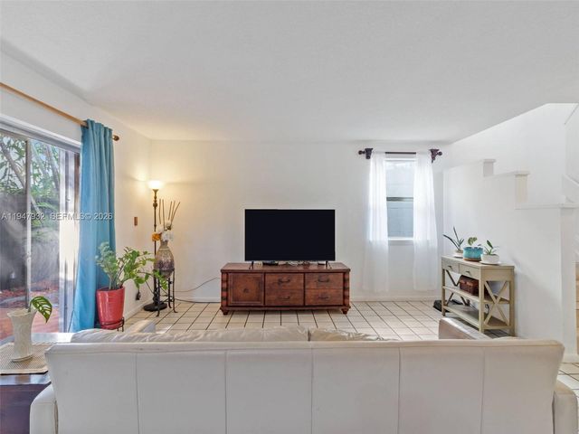 9066 SW 147th Ct, Miami, FL 33196