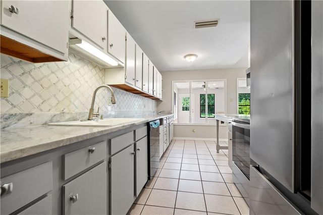 750 Hale Road, Mobile, AL 36608