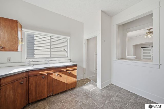 2811 S Street, Lincoln, NE 68503