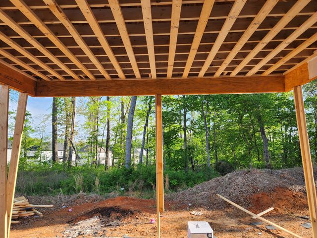 978 Alton Dr, Clarksville, TN 37043