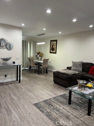 14551 Tupper 29, Panorama City (los Angeles), CA 91402