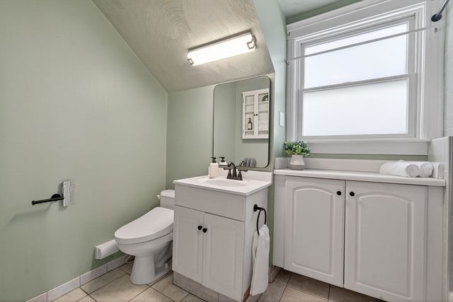 29 Fellsview Ave, Medford, MA 02155