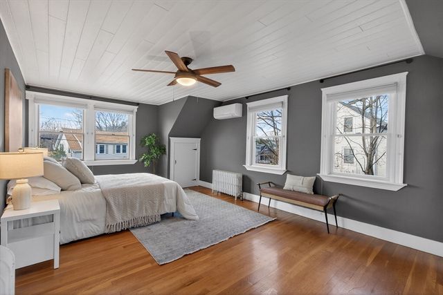 29 Fellsview Ave, Medford, MA 02155