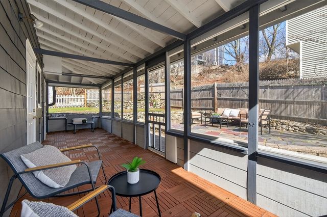 29 Fellsview Ave, Medford, MA 02155