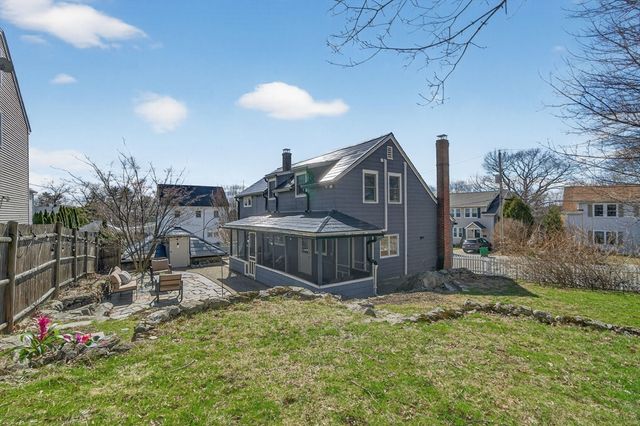 29 Fellsview Ave, Medford, MA 02155
